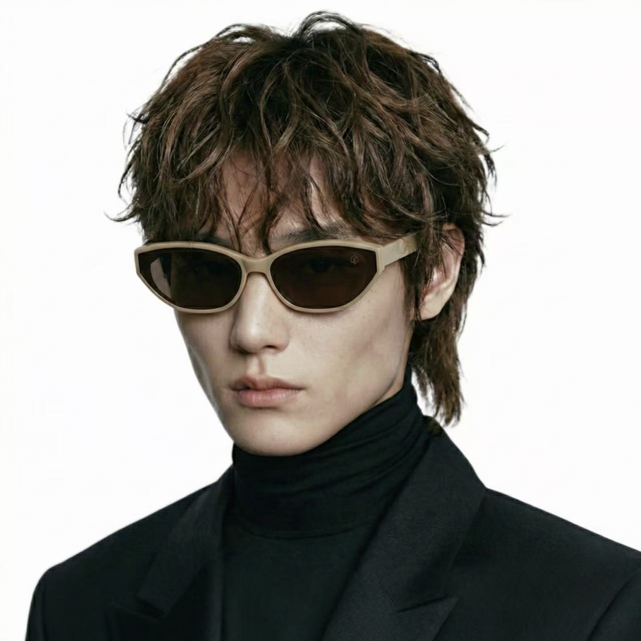 Solar bold acetate cat-eye sunglasses worn by model